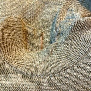 St. John Knit Top Gold / New without tags